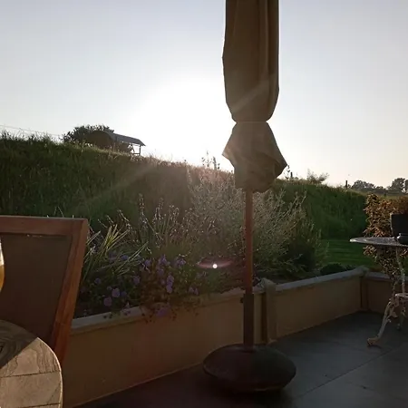 Gite Gites De France - La P'Tite Maison De Papito Et Mamito Holiday home Saint-Martin-du-Bec